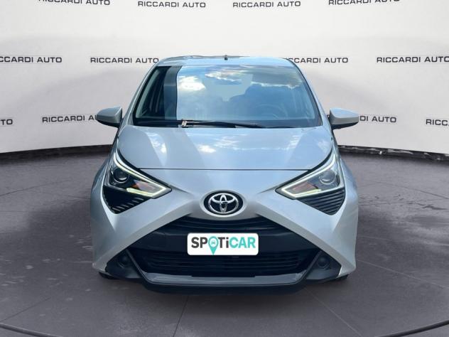 Toyota Aygo 2ª serie 1.0 VVT-i 69 CV 5 porte x-play - Foto 2