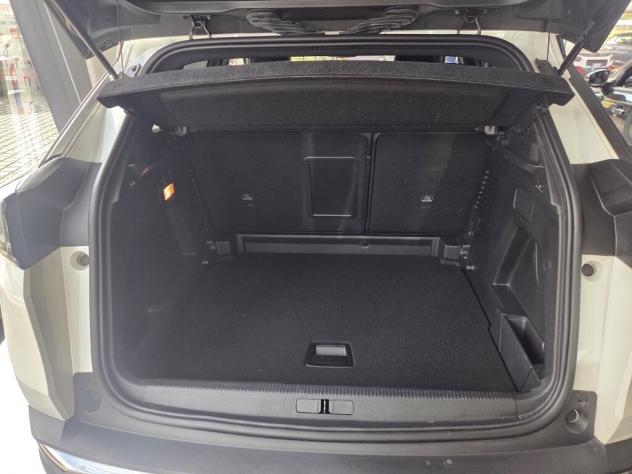 PEUGEOT 3008 2ª serie 3008 Hybrid 136 e-DCS 6 Allure Pack - Foto 7