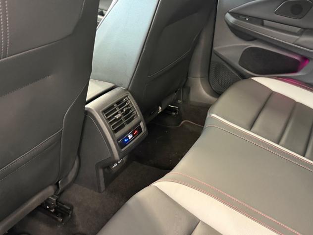 Volkswagen Golf GTI 2.0 TSI - Foto 8