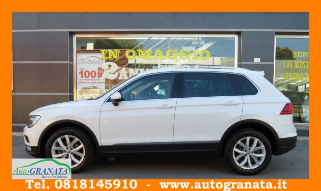 Volkswagen Tiguan 2.0 TDI 150CV BUSINESS 4MOTION NAVI+BILED - Foto 6