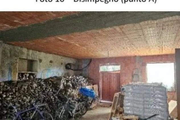 Immobile in asta di 322 m² con più di 5 locali e box auto doppio in vendita a Borgomanero - Foto 13