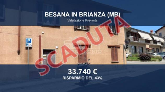 Immobile in asta di 68 m² con più di 5 locali in vendita a Besana in Brianza