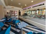 In pieno centro, si cede avviata attività di bar, caffetteria, gelateria, p &hellip;