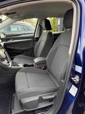 Volkswagen Golf 1.5 eTSI 130 CV EVO ACT DSG Life - Foto 8