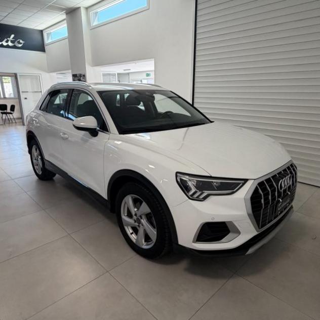 AUDI Q3 35 TDI S tronic Business Advanced rif. 23810615 - Foto 6