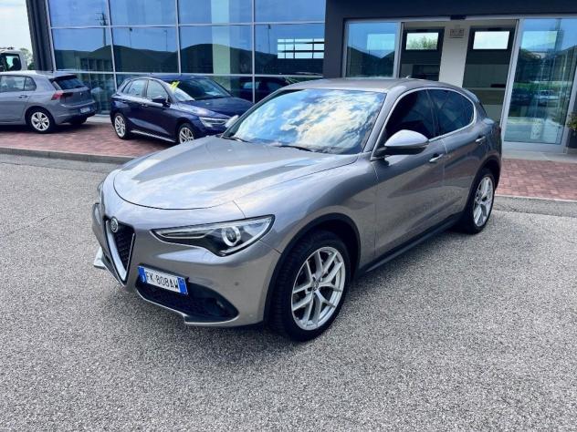 Alfa Romeo Stelvio 2.2 Turbodiesel 210 CV AT8 Q4 Executive