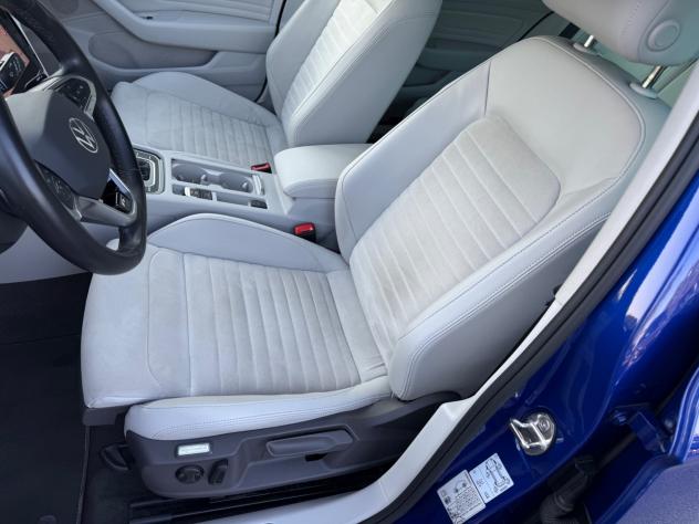 Volkswagen Passat Sw R LINE 2.0 200 CV DSG Executive - Foto 9