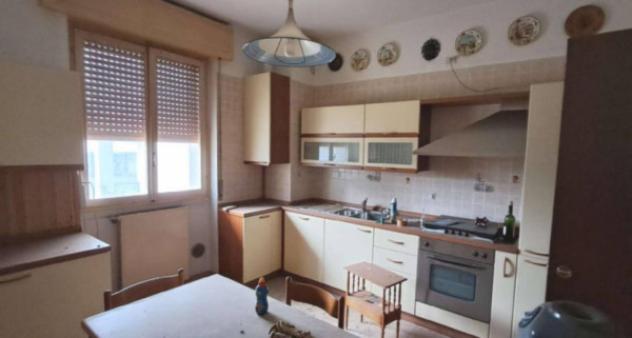 Immobile in asta di 82 m², box auto in vendita a Gorla Maggiore - Foto 7