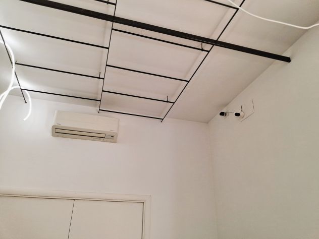 Grazioso negozio uso investimento - Foto 9
