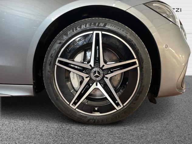 Mercedes-Benz Classe C Classe C-W206 Berlina 2021 C 300 de phev AMG Line Advanced auto - Foto 6