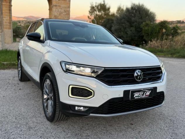 VOLKSWAGEN T-Roc 1.6 TDI SCR Advanced BlueMotion Technology rif. 24046969 - Foto 10