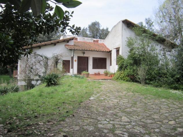 Villa in vendita a La Vettola - Pisa 375 mq Rif: 741809