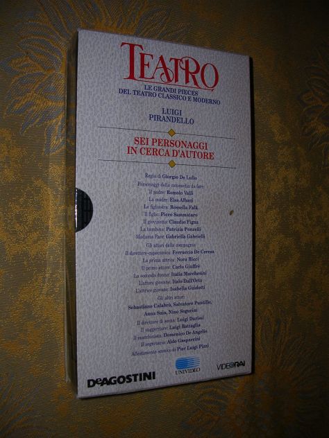 SEI PERSONAGGI IN CERCA D'AUTORE - Foto 3