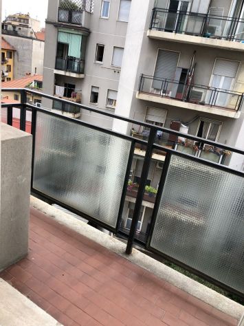 Bilocale ampio con balcone- 850 euro - Foto 9