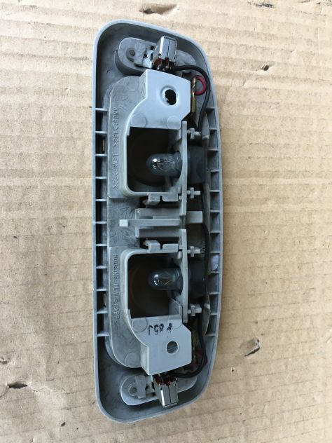 Plafoniera / Luce di cortesia interna abitacolo Suzuki Grand VITARA 2.0 TDI 2001 - Foto 2