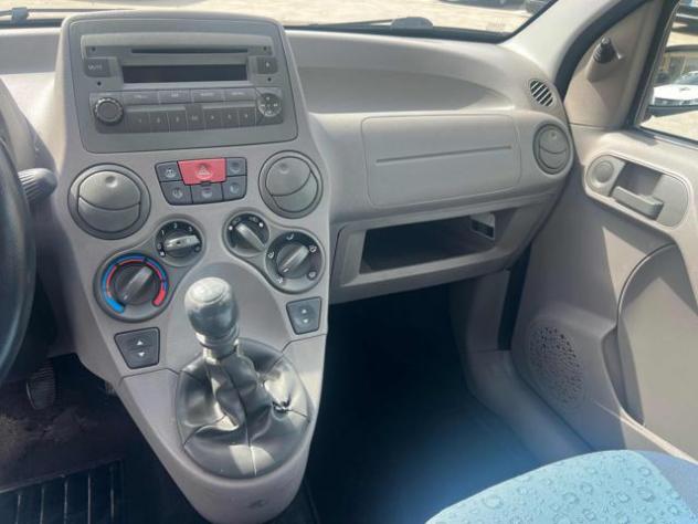 FIAT Panda 1.1 Active rif. 23799289 - Foto 10