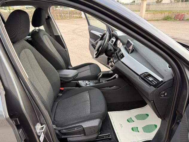 BMW - X1 - xDrive20d Business Advantage Automatico - Foto 10