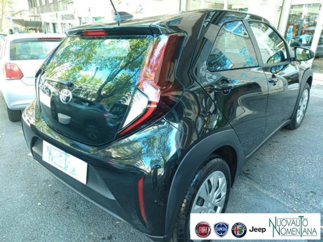 TOYOTA Aygo X 1.0 VVT-i 72 CV 5 porte Active rif. 24077167 - Foto 6