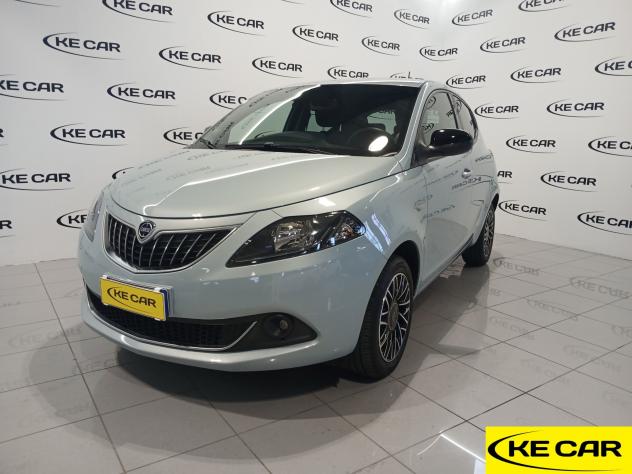 Lancia Ypsilon 1.0 FireFly 70cv Hybrid Platino