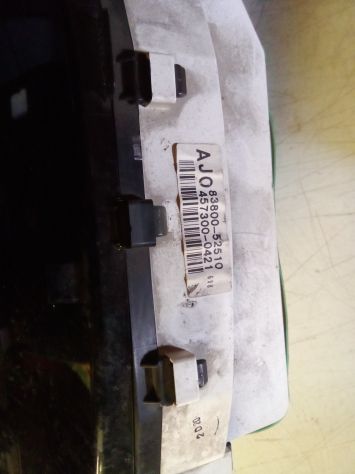 quadro strumenti toyota yaris