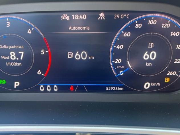 VOLKSWAGEN T-Roc 2.0 TDI SCR 150 CV DSG 4MOTION R-Line rif. 23815109 - Foto 9