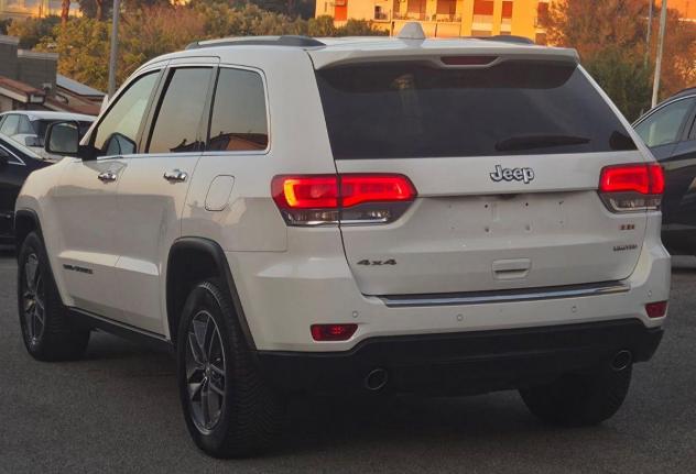 JEEP Grand Cherokee 3.0 V6 CRD 250cv Limited - 2017 - Foto 4