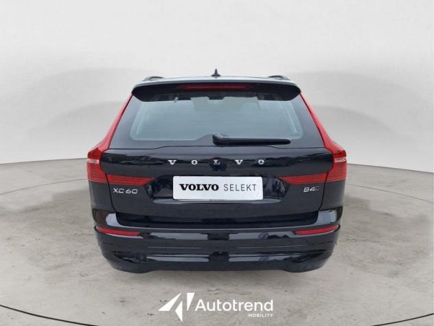 Volvo XC60 B4 197+14 CV AWD Automatico Mild Hybrid Diesel Core - Foto 4