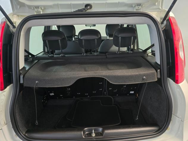 Fiat Panda 1.3 MJT 95 CV S&S 4x4 AZIENDALE IVA ESPOSTA - Foto 9