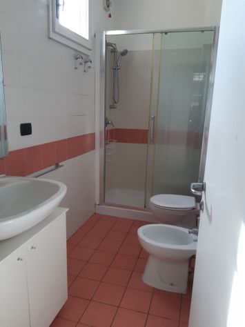 offro a soli studenti una camera in affitto, zona Ospedale Sacco - Foto 2