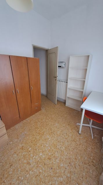 Camera singola in centro storico per studentessa - Foto 3
