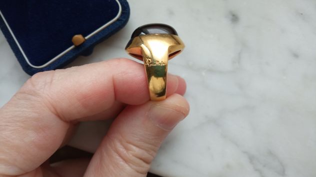 Anello Pomellato, oro giallo con Granato