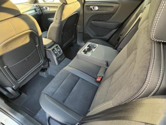 VOLVO XC40 MOD: 536 RECHARGE PLUS DARK T4 AUT rif. 20040188 - Foto 3