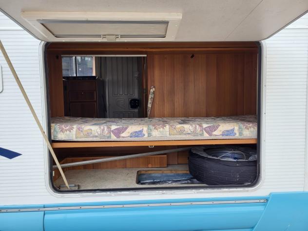 CAMPER RIMOR FORD MANSARDATO 7 POSTI DOPPIA DINETTE LETTI CASTELLO FOTOVOLTAICO GENERALI USATO - Foto 8