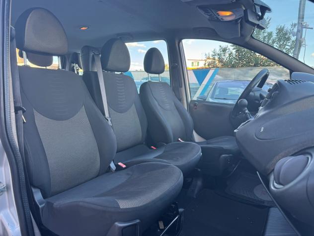 FIAT Multipla Multipla 1.6 16v natural power Dynamic - Foto 10