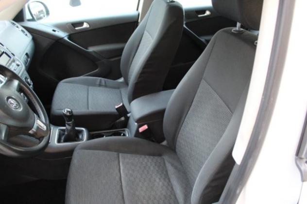 VOLKSWAGEN Tiguan 2.0 TDI 110 CV Sport & Style BlueMotion Technology rif. 23996435 - Foto 8