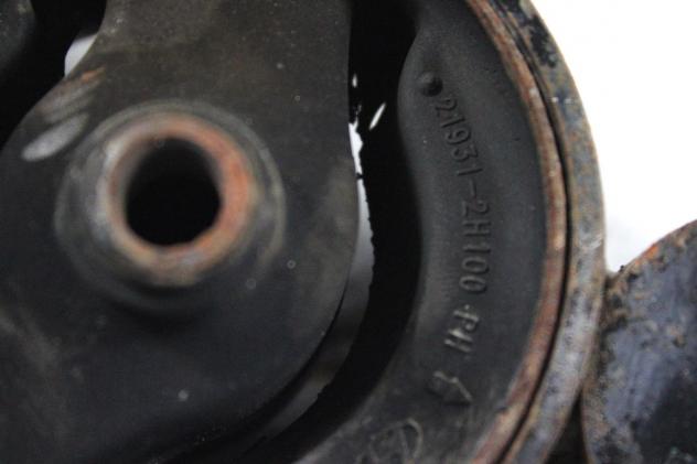 21931-2H100 SUPPORTO MOTORE KIA CEE'D SW 1.6 D 85KW 6M 5P (2011) RICAMBIO USATO - Foto 5