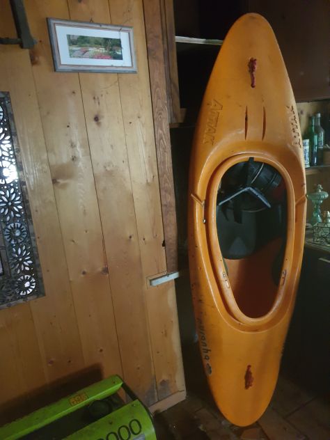 Kayak Pyranha Attak 2,15 m USATO