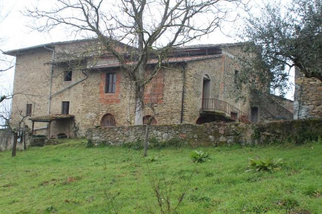 RUSTICO CASALE INDIPENDENTE CO 7 ETTARI DI TERRENO ADIACENTI FRA VICCHIO E BORGO SAN LORENZO (FIRENZE - Foto 2