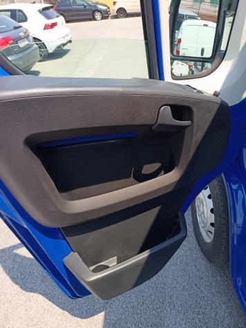 Peugeot Boxer 33 2.2 BlueHDi 140 S&S PM-TN Furgone - Foto 7