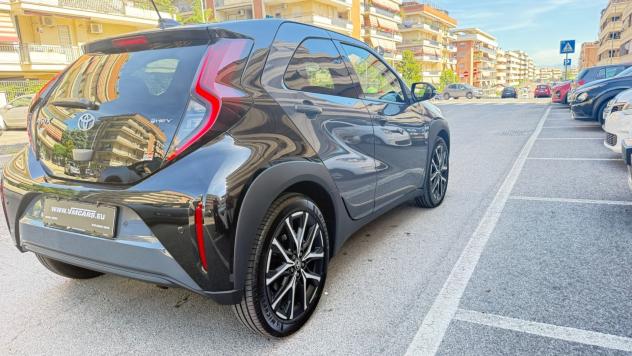 Toyota Aygo X 1.5 Hybrid 115 CV 5 porte GR Sport LED NAVI KAMERA BLUETOOTH CERCHI 17 PDC FULL - Foto 6
