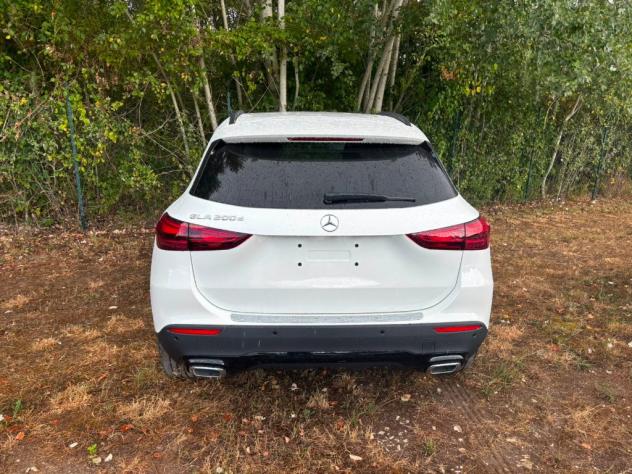 Mercedes-Benz GLA 200 d automatic - Foto 6