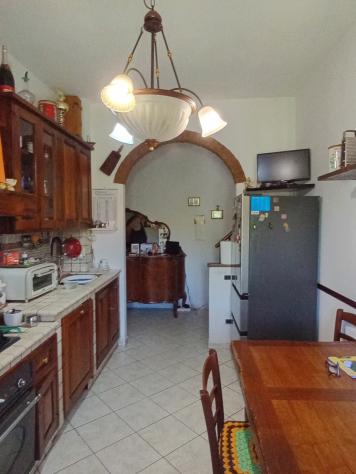 APPARTAMENTO di 4 vani e di 75 mq (GAMBASSI TERME) rif. G 28 - Foto 4