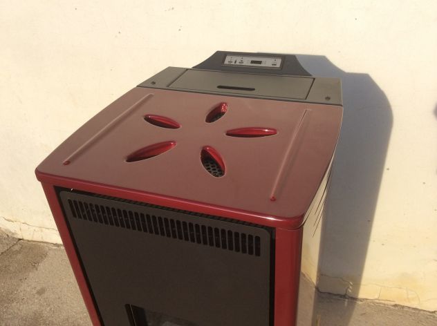 Stufa pellet ceramica 7 kw
