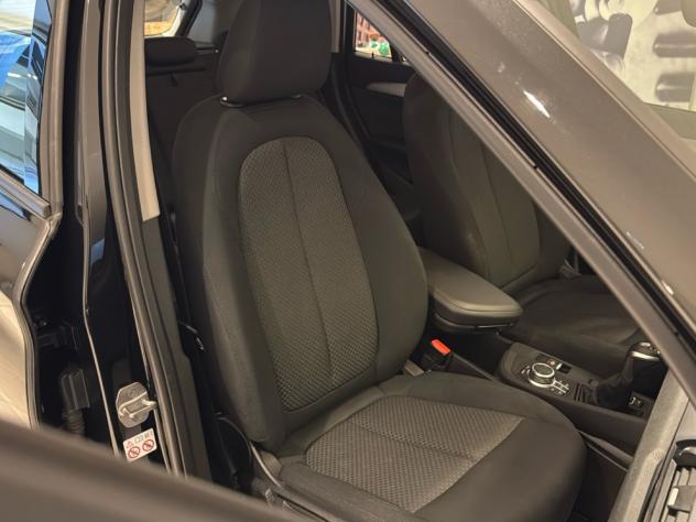 BMW X1 xDrive25e PHEV auto Cruise Fari LED Black Pack - Foto 5