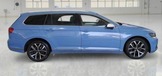 VOLKSWAGEN Passat Variant 2.0 TDI SCR 200 CV 4MOTION DSG Executive rif. 23807438 - Foto 4