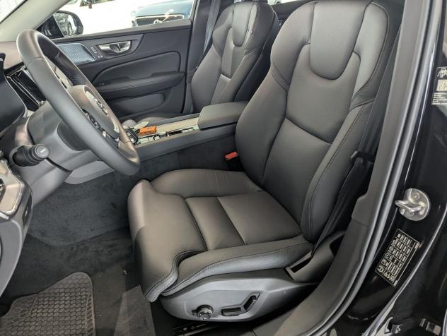 Volvo V60 B4 autom. PLUS Dark - Foto 7