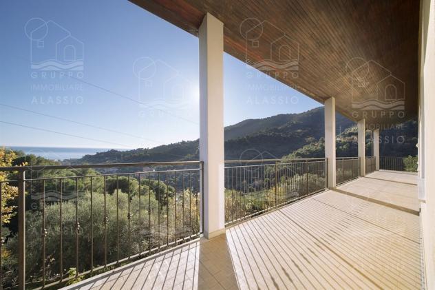 Villa indipendente di prestigio con vista mare, grande parco privato e ampia autorimessa - Foto 15