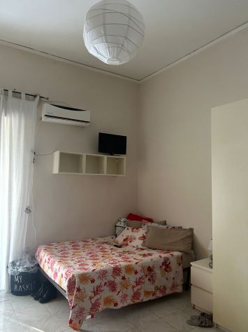 Monolocale arredato al secondo piano a via tribunali - Foto 4