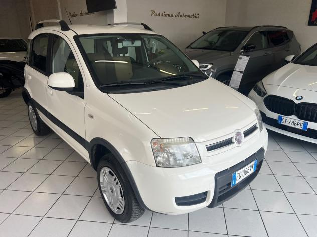 Fiat Panda 1.3 MJT 16V DPF 4x4 Climbing - Foto 3