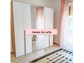 LADISPOLI TRILOCALE ARREDATO CON BALCONE E POSTO AUTO.